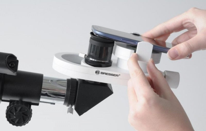 Smartphone Telescope adapter for astrophotography